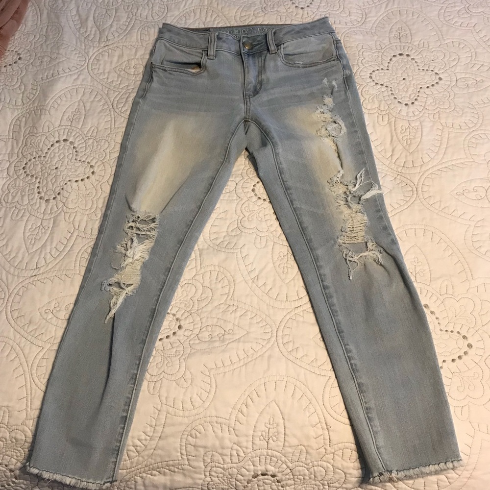 American eagle light wash jeans